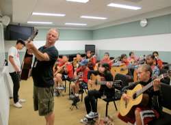 Summer Encounter guitar class